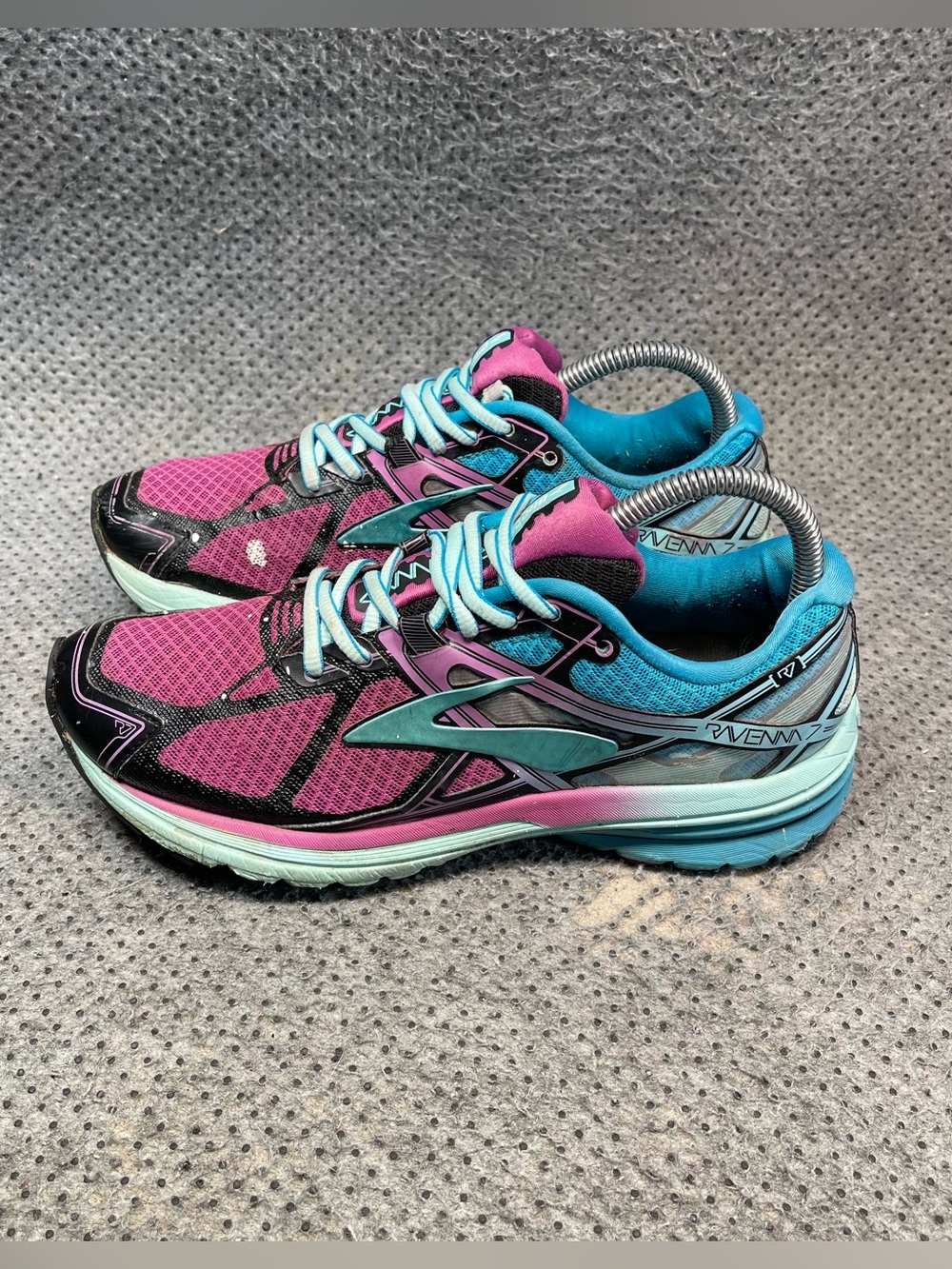Brooks Ravenna 7 Running Shoes Size 8 Women’s